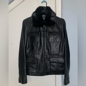 Black Leather Jacket with pockets & fur collar🖤